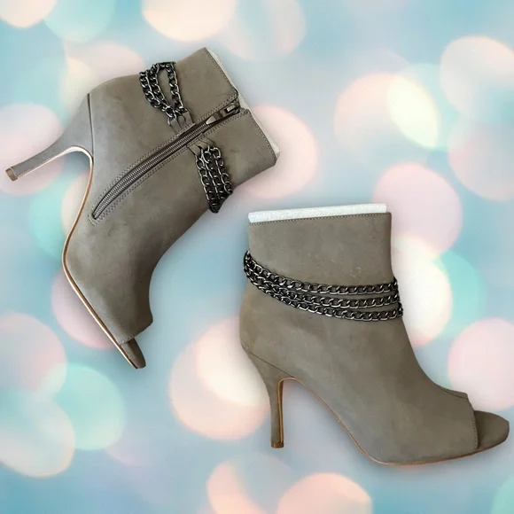 Juliet Holy Women’s Gray Beige Chain Stiletto Heel Peep Toe Ankle Boots Size 8 - Picture 3 of 7
